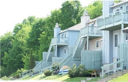 Mccreary'S Beach Resort 珀斯 外观 照片
